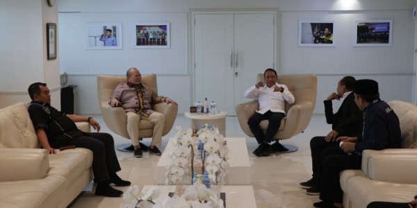 Bertemu Menpora, LaNyalla Bahas Legalitas Hingga Persiapan Kejurnas Muaythai 
