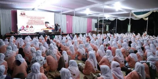 Peduli Ketahanan Pangan, Ganjar Didukung Ribuan Emak-emak di Gunung Kidul jadi Presiden