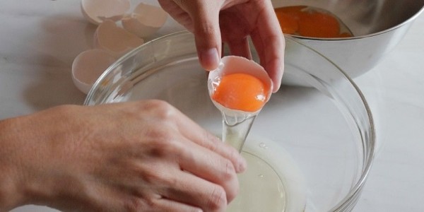 Putih Telur Bisa jadi Minuman Kaya Protein 
