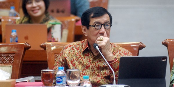Menkum Ham Raker Dengan Komisi III DPR