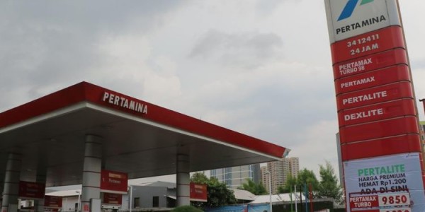 Minyak Dunia Merosot Tajam, Pemerintah Harus Tepati Janji Turunkan Harga BBM