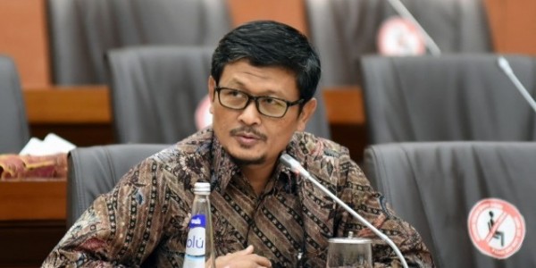 Produksi Petani Berlebih, Amin Ak: Impor Beras untuk Siapa?