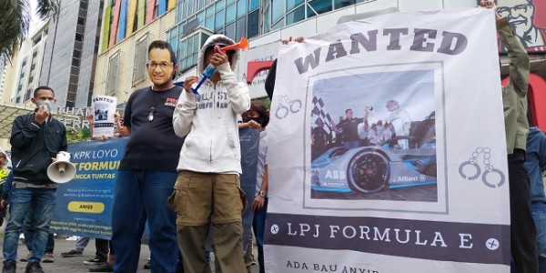 Kepung Kantor Jakpro, Aktivis SPK: Sudah Mau Tutup 2022 LPJ Tak Kunjung Diekspose 