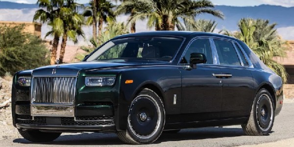 Rolls-Royce Catat Rekor Penjualan di 2022