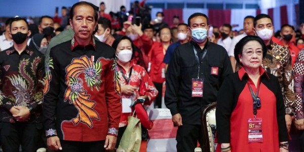 Jokowi 'Happy' Megawati Pilih Capres dari Kader PDIP