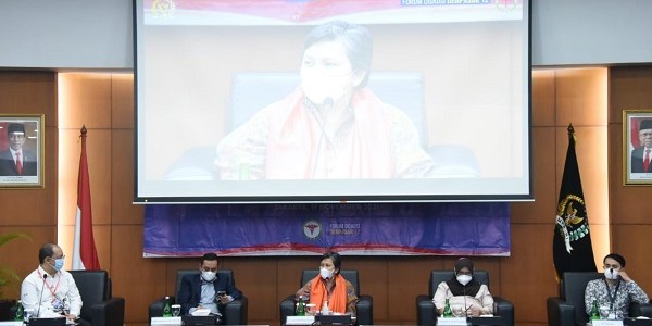 Tingkatkan Daya Adaptasi Masyarakat untuk Hadapi Perubahan