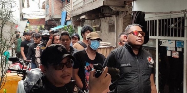 Alex Bonpis Ditangkap, Polisi Sita Alphard hingga Airsoft Gun dari Rumahnya
