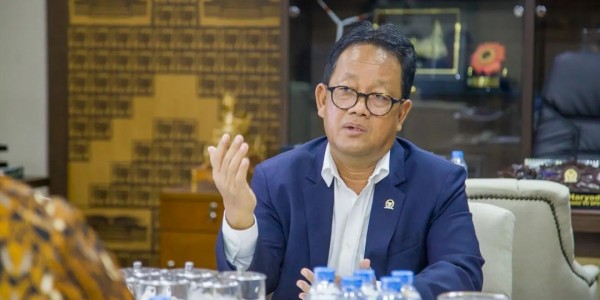 Tepis NasDem Ingin Bertemu Megawati, Sugeng Nilai Pernyataan Hasto Keliru