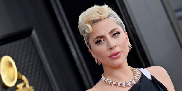 Lady Gaga Dituntut Kaki Tangannya, 1,5 Juta Dollar