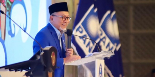Lewat Pantun, Ketum PAN Siratkan Dukung Duet Ganjar-Erick 