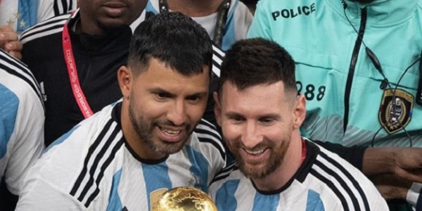 Sergio Aguero Keceplosan Ngomong Lionel Messi Bakal Bergabung ke Klub NOB 