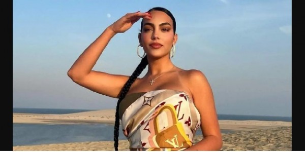 Apakah Isyarat dari Georgina Rodriguez ini Memihak Pique Melawan Shakira?