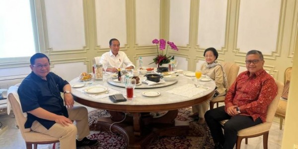 Bertemu di Istana, Megawati dan Jokowi Bahas Masalah Pemilu