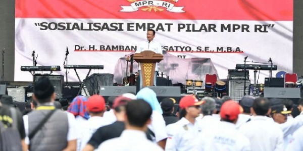 Sosialisasikan 4 Pilar MPR RI, Bamsoet Sebut Hingga Saat ini Tak Ada yang Kalahkan Perhatian Jokowi ke Desa