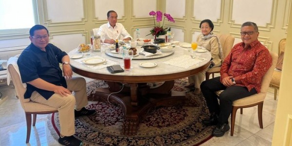 Jokowi Beberkan Isi Pertemuannya dengan Megawati