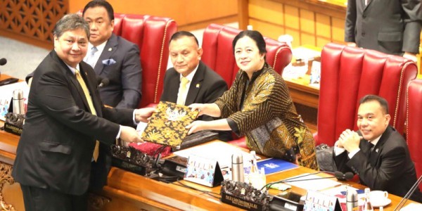Tolak Pengesahan Perpu Ciptaker, BEM UI Unggah Video Meme Puan Maharani