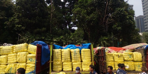 Polda Metro Dalami Dugaan Keterlibatan Oknum yang Bermain di Impor Pakaian Bekas