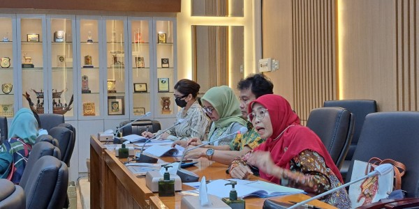 Kritik Permenaker No 5/2023, DPR: Pemerintah Selalu Jadikan Buruh Objek Penderita
