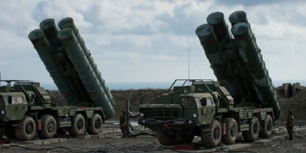 Sistem Pertahanan Udara Rusia Tembak Jatuh Rudal Ukraina di Krimea