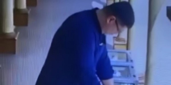Polisi Buru Pria yang Ganti QR Code di Kotak Amal Masjid Blok M Square