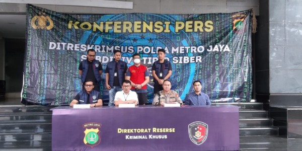 Begini Penampakan Pria yang Palsukan QRIS di Kotak Amal Masjid