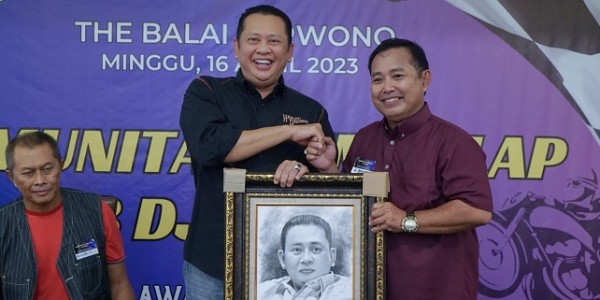 Bukber dan Silahturahmi Ramadhan Bersama Pembalap Senior 3 Djaman, Bamsoet Ajak Majukan Dunia Olahraga Otomotif Indonesia