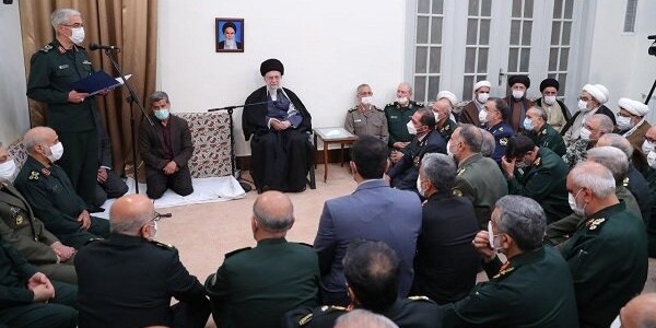 Ayatullah Khamenei: Musuh Dapat Dikalahkan, Terlepas Kemampuan Militer Mereka yang Tampak Solid