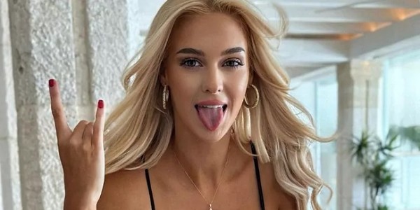 Veronika Rajek Tantang Kim Kardashian untuk Pertandingan Tenis yang Panas