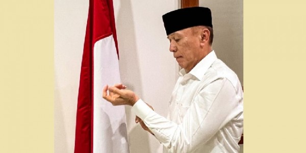 Kunjungi Kediaman Prabowo Subianto, Iwan Bule Mau Apa? 