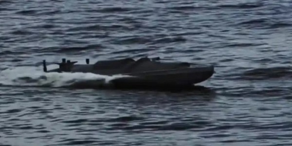 Hadapi Iran, AS akan Kerahkan 100 Kapal Nirawak di Teluk Persia