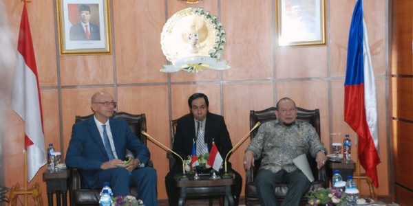Duta Besar  Republik Ceko Kunjungi Ketua DPD RI
