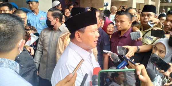 Pastikan Tak Bakal Kampanye di Masjid, Prabowo: Gak Boleh, Nanti Aku Disemprit