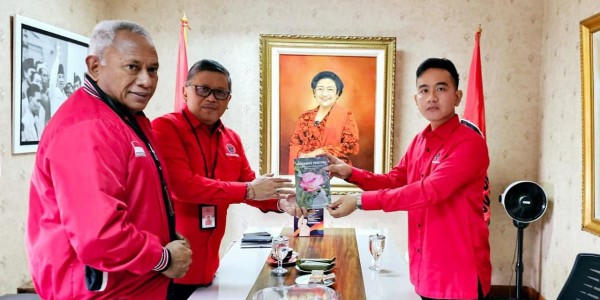 Megawati Ingatkan Gibran Waspadai Manuver Politik