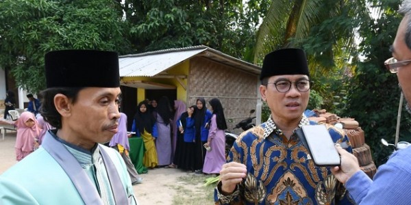 Bertemu Ustad Jangkrik Kalung, Yandri Susanto: Beliau Ikut Mencerdaskan Bangsa
