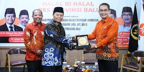 HNW: Pentingnya Meneladani Pahlawan Bangsa, Saat Rakyat Melaksanakan Kedaulatannya Di Tahun Politik 2024 