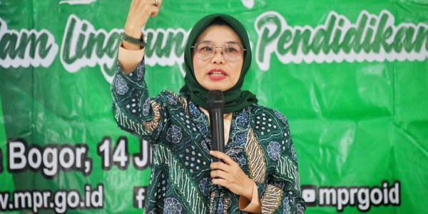Sarasehan Kehumasan MPR: Guru Garda Terdepan Pencegahan Kekerasan Pada Anak