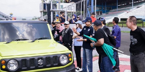 Bamsoet Apresiasi Indonesia Jimny Festival 2023 Pecahkan Rekor MURI Trackday Oleh Mobil Satu Jenis Terbanyak