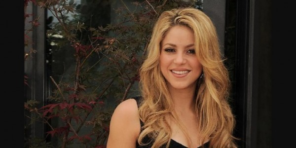 Jika Sama Hamilton,  Shakira Diramalkan Bisa Punya Anak Lagi  