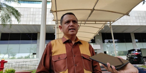 Awasi Sidang Gugatan Arbitrase Duck King, KPK dan MA Diminta Turun