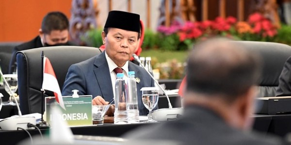 HNW: Dukung Seruan OKI untuk Hentikan Penistaan Agama Dengan Proses Hukum Tegas 