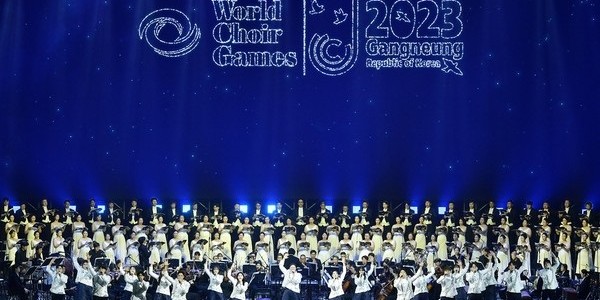 Grup Vokal Bianglala Voices Sabet Juara Dua Kompetisi Dunia