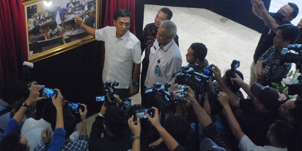 Pameran Foto Warna-Warni Parlemen ke 13