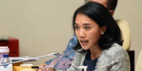 Puteri Komarudin Minta Kandidat OJK Terpilih Perkuat Fungsi Pengawasan