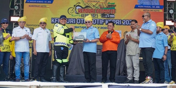 Ketua Umum IMI Bamsoet Apresiasi Pelaksanaan Kenduri Otomotif Kepri 2023