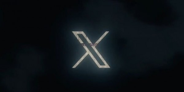 Elon Musk Ganti Logo Burung Biru di Twitter Jadi X