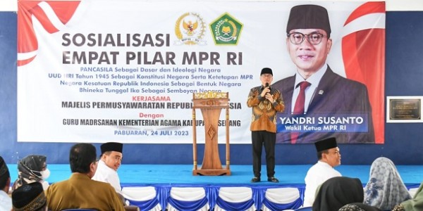 Yandri Susanto: Tingkatkan Kesejahteraan Guru