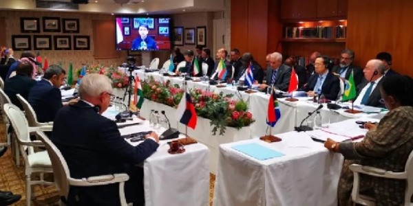 Pengamat Dorong Indonesia Segera Bergabubg dengan BRICS