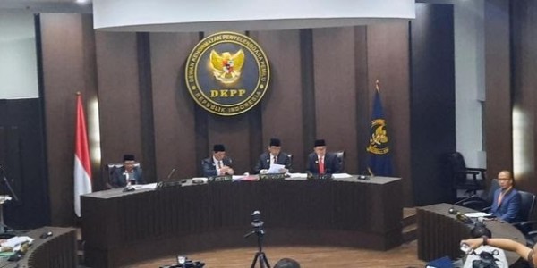 DKPP Berhentikan Sementara Tiga Panwascam Bengkulu Tengah
