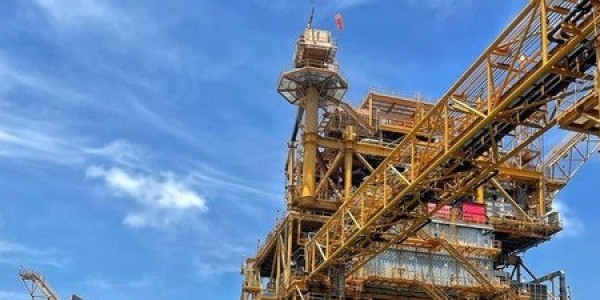 Jangan Cuma Wacana, Pemerintah Harus Segera Berlakukan Larangan Ekspor Gas
