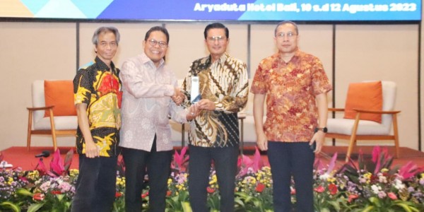 Hadir Di Sarasehan BAN-PT,  Fadel: Perguruan Tinggi Lokomotif Pendidikan Indonesia